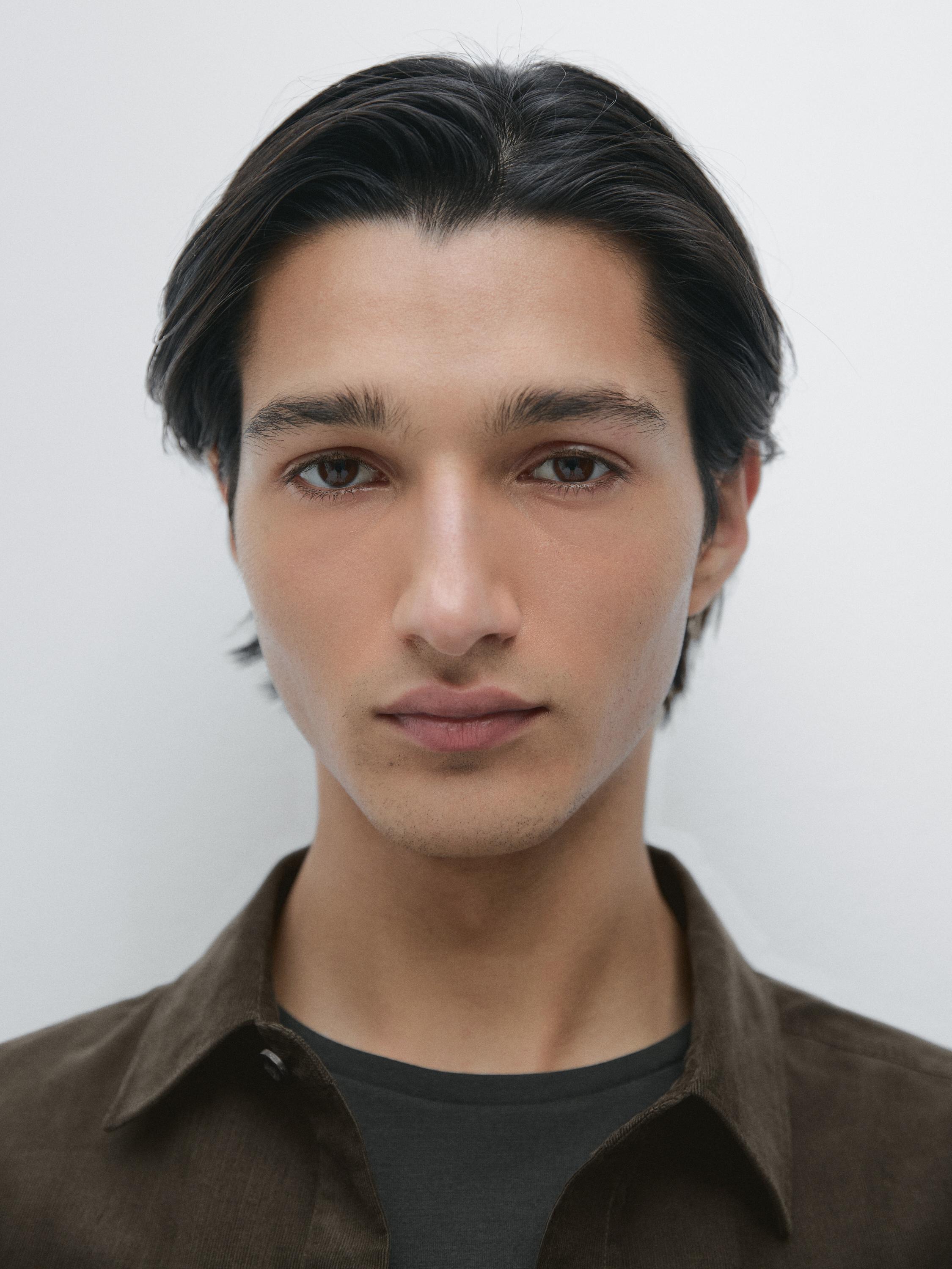 Relaxed fit needlecord shirt with contrast pockets